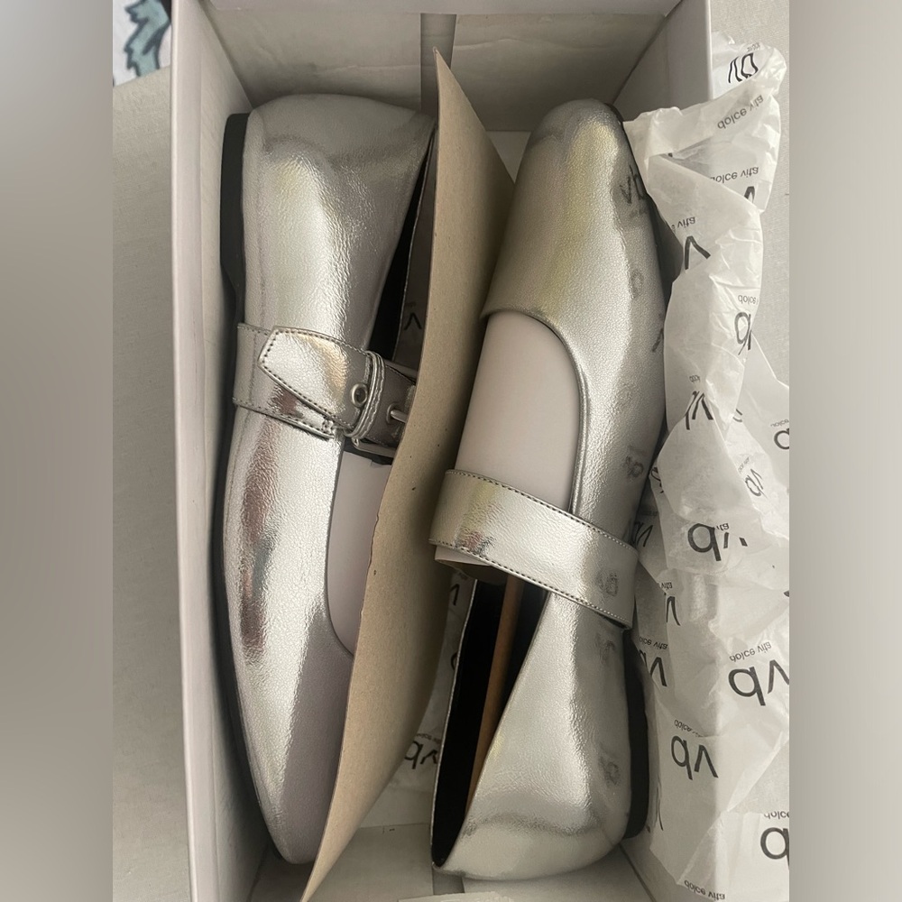Chrome Silver Mary Jane’s -sz10 - NEW IN BOX